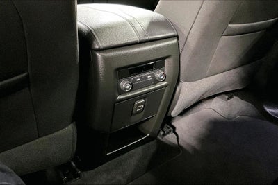 2023 Chevrolet Traverse FWD LT Cloth