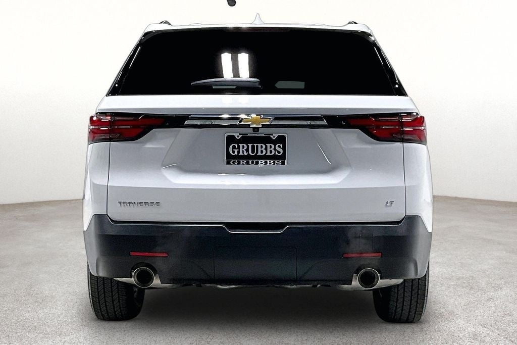 2023 Chevrolet Traverse FWD LT Cloth