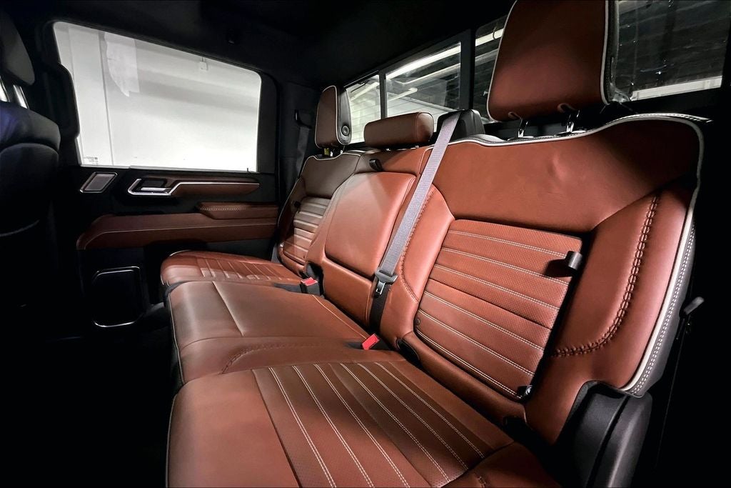 2024 GMC Sierra 3500HD 4WD Crew Cab Long Bed Denali Ultimate