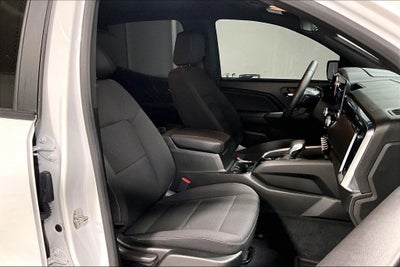 2023 GMC Canyon 4WD Crew Cab Short Box Elevation