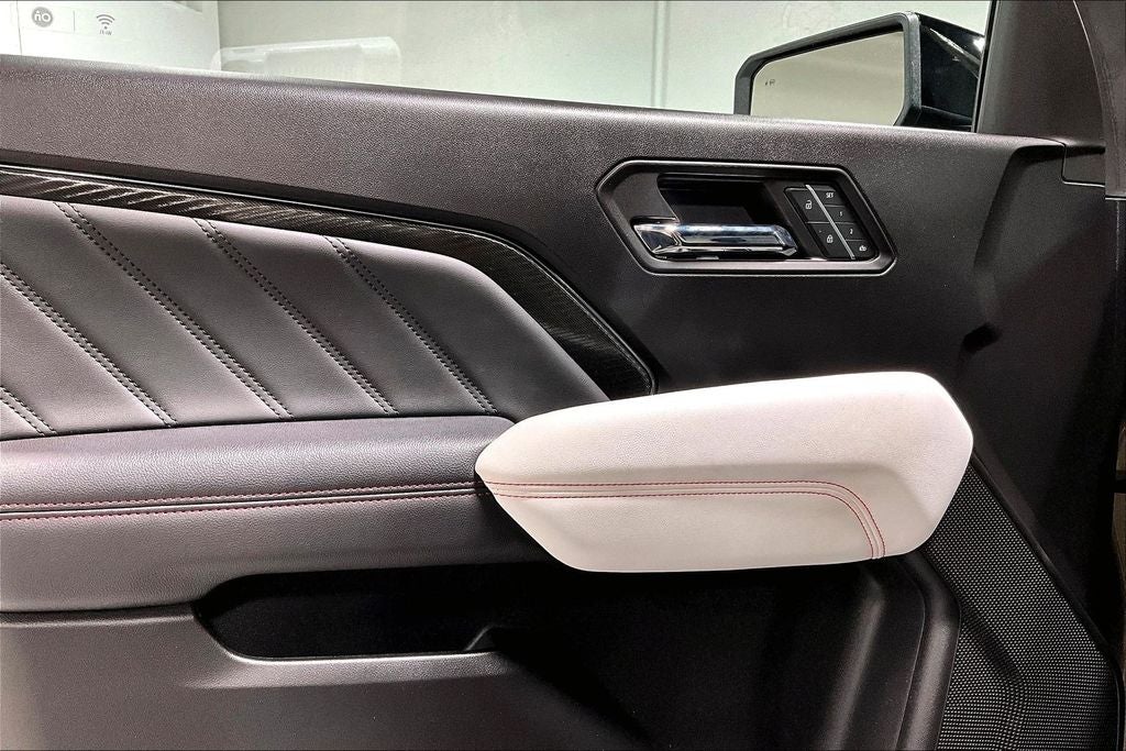 2023 GMC Canyon AT4X