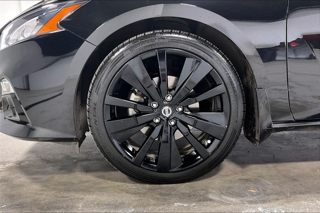 2022 Nissan Altima SR FWD