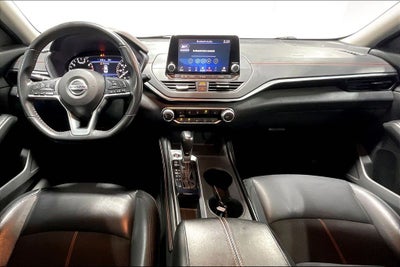 2022 Nissan Altima SR FWD