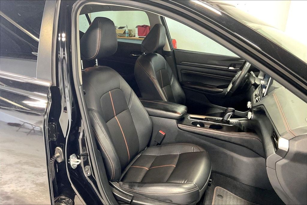 2022 Nissan Altima SR FWD