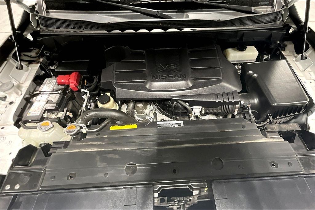 2023 Nissan TITAN Crew Cab SV 4x2