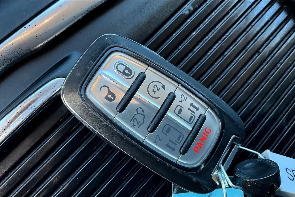 2021 Chrysler Pacifica Touring L AWD