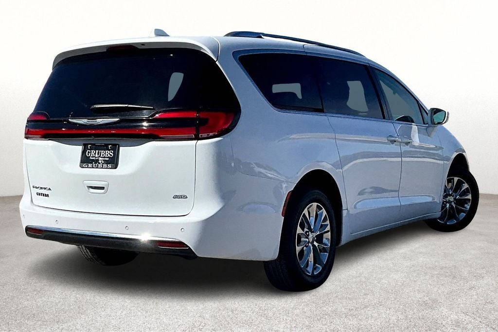 2021 Chrysler Pacifica Touring L AWD