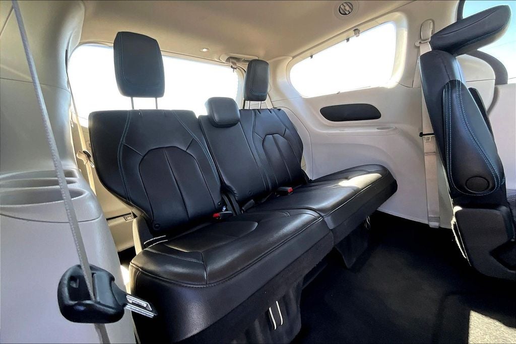 2021 Chrysler Pacifica Touring L AWD