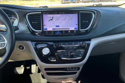 2021 Chrysler Pacifica Touring L AWD