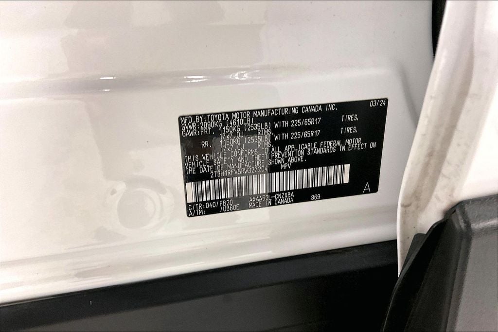 2024 Toyota RAV4 LE