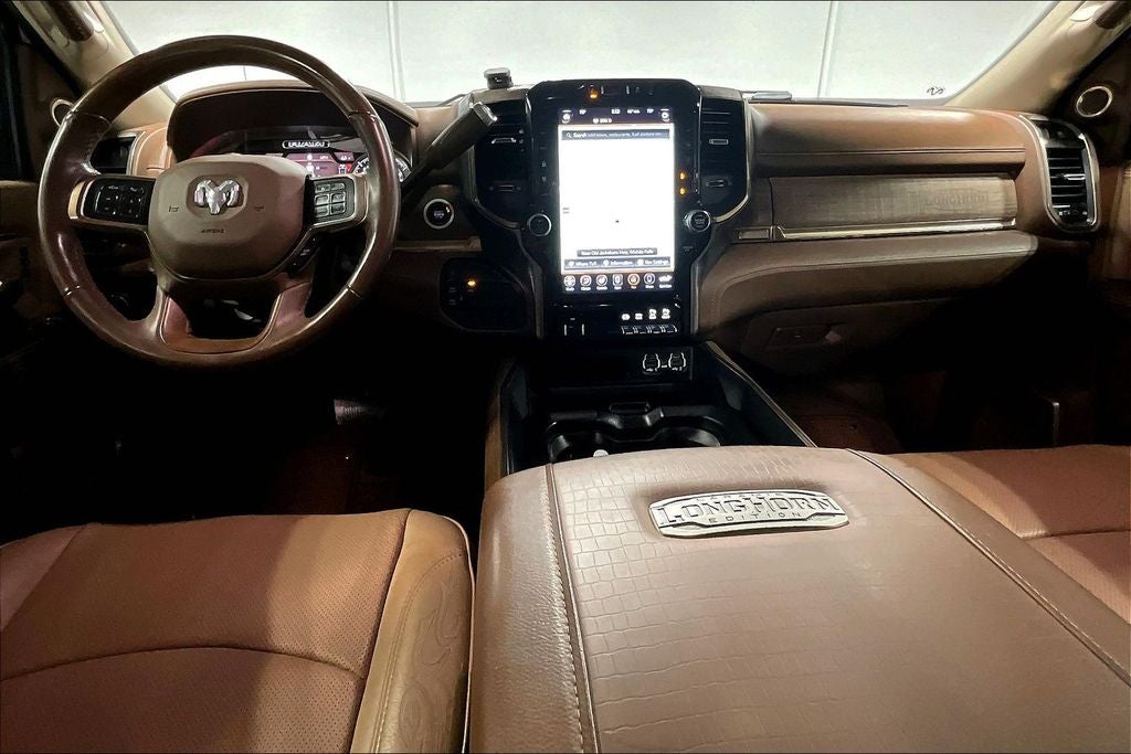 2020 RAM 3500 Laramie Longhorn Crew Cab 4x4 8' Box