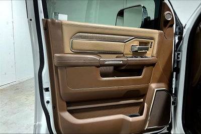 2020 RAM 3500 Laramie Longhorn Crew Cab 4x4 8' Box