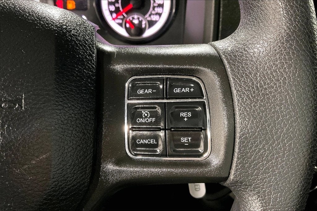 2023 RAM 1500 Classic Tradesman Crew Cab 4x4 5'7' Box