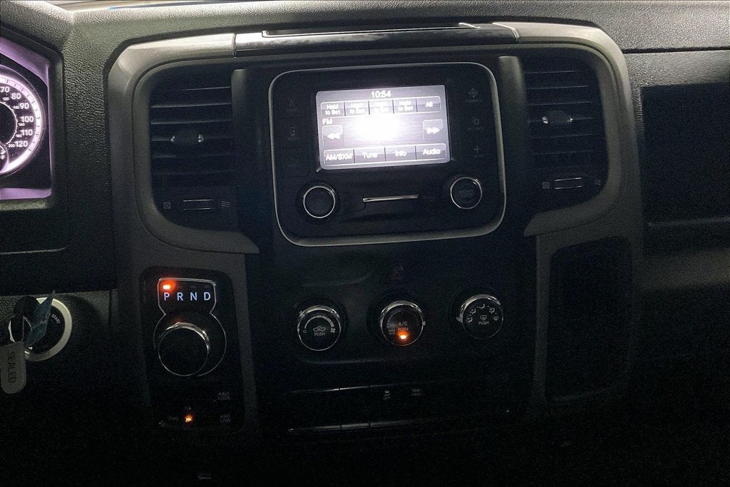 2023 RAM 1500 Classic Tradesman Crew Cab 4x4 5'7' Box