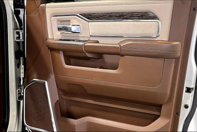 2020 RAM 2500 Laramie Crew Cab 4x4 6'4' Box