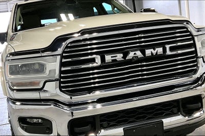 2020 RAM 2500 Laramie Crew Cab 4x4 6'4' Box