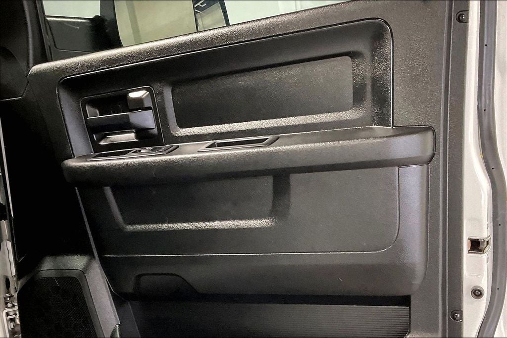 2020 RAM 2500 Tradesman Crew Cab 4x4 8' Box