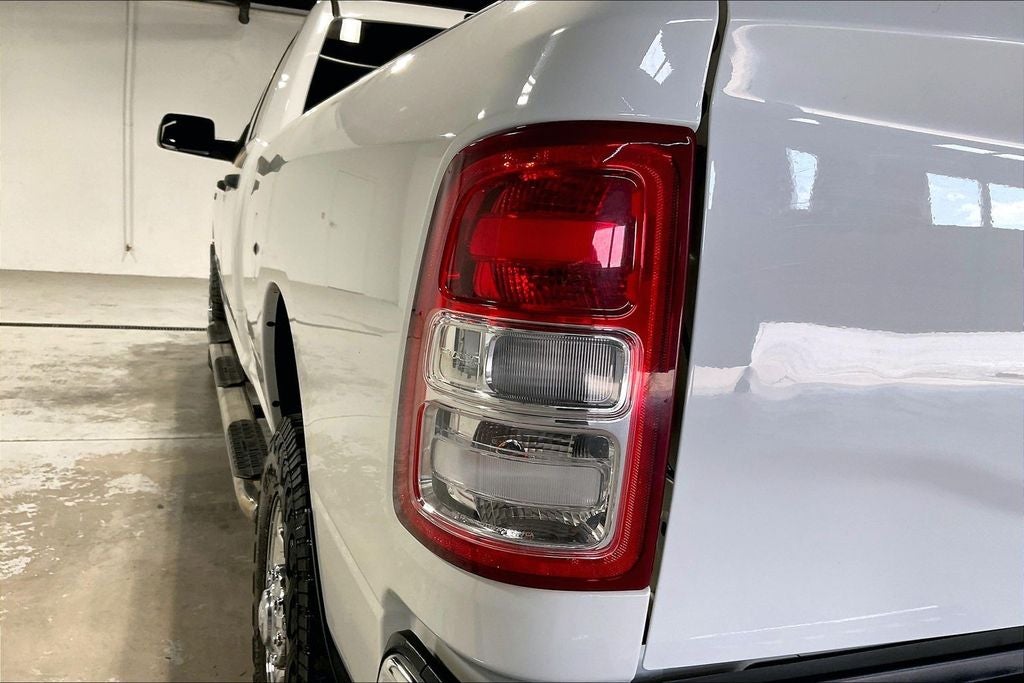 2020 RAM 2500 Tradesman Crew Cab 4x4 8' Box