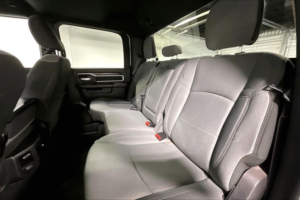 2024 RAM 2500 Big Horn Crew Cab 4x4 8' Box