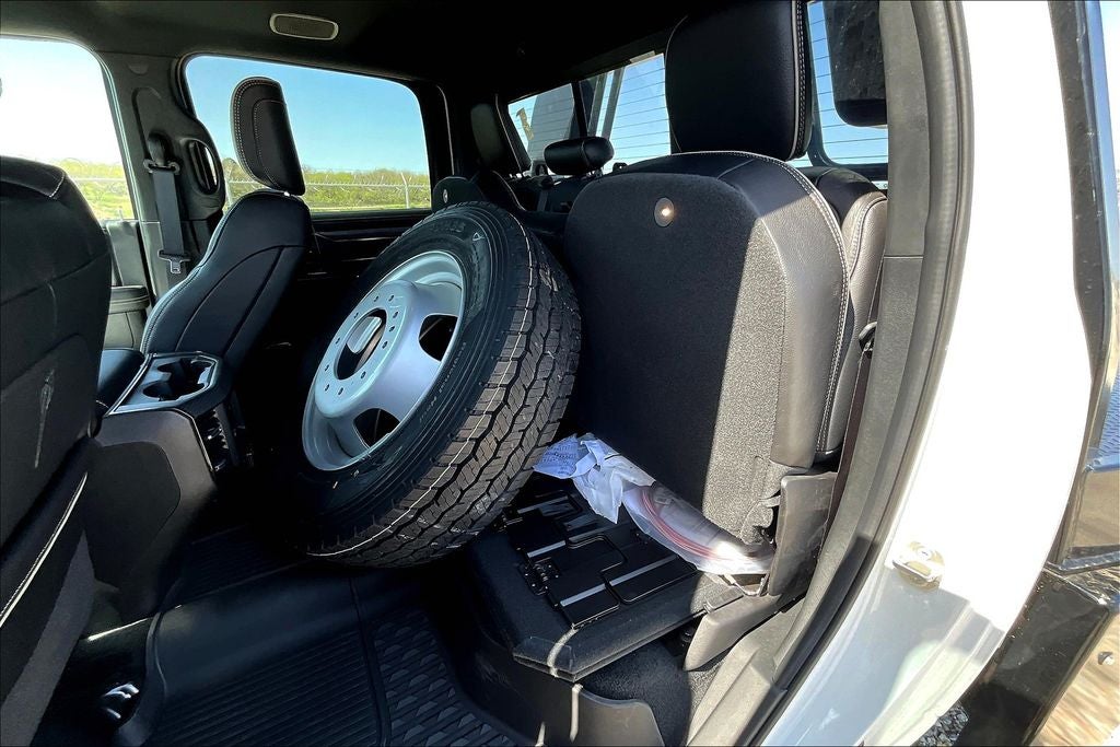 2024 RAM 4500 Chassis Tradesman/SLT/Laramie/Limited