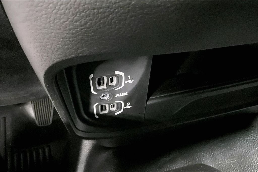 2024 RAM 3500 Chassis Tradesman/SLT