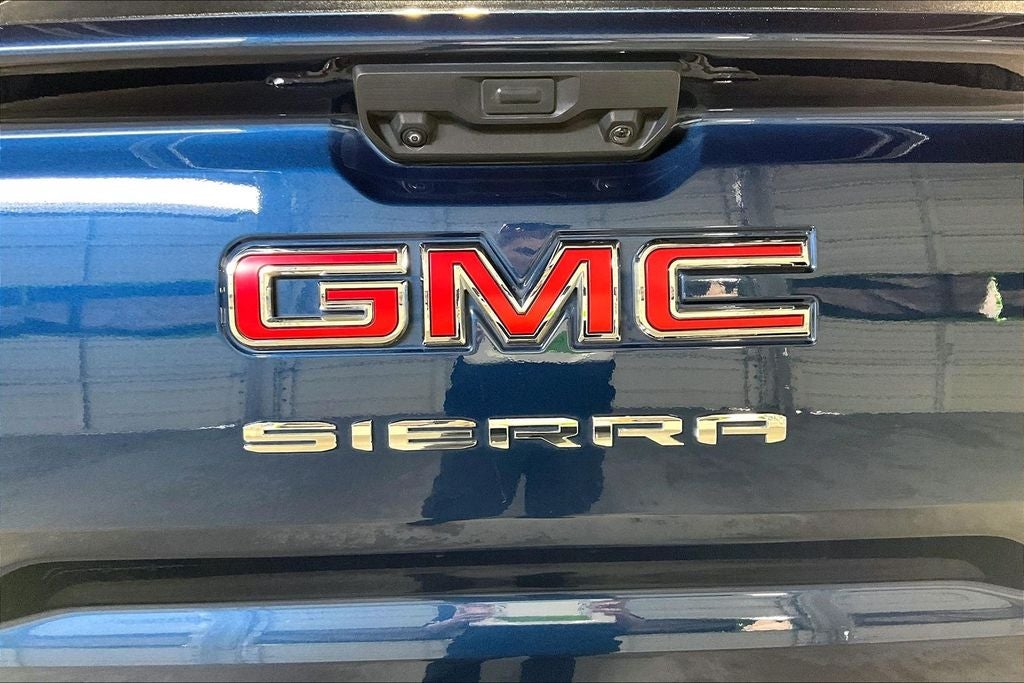 2023 GMC Sierra 1500 2WD Crew Cab Short Box Pro