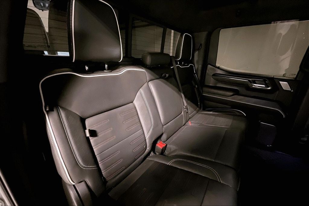 2024 GMC Sierra 1500 4WD Crew Cab Short Box AT4X