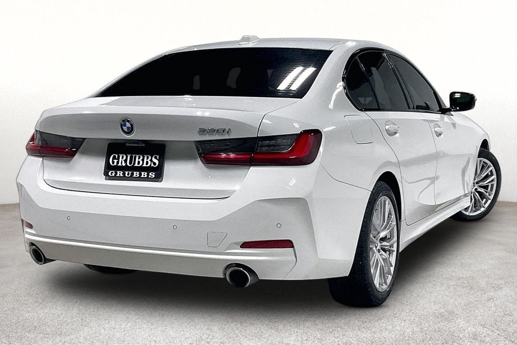 2023 BMW 330i 330i