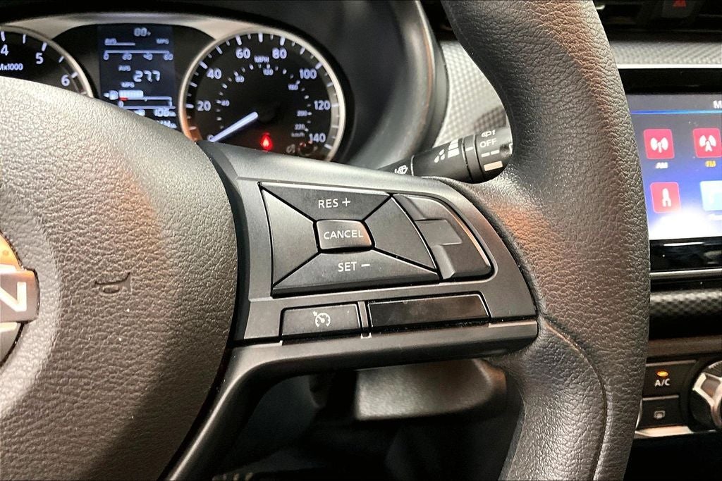 2024 Nissan Kicks S Xtronic CVT