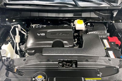 2023 Nissan Pathfinder SL 4WD