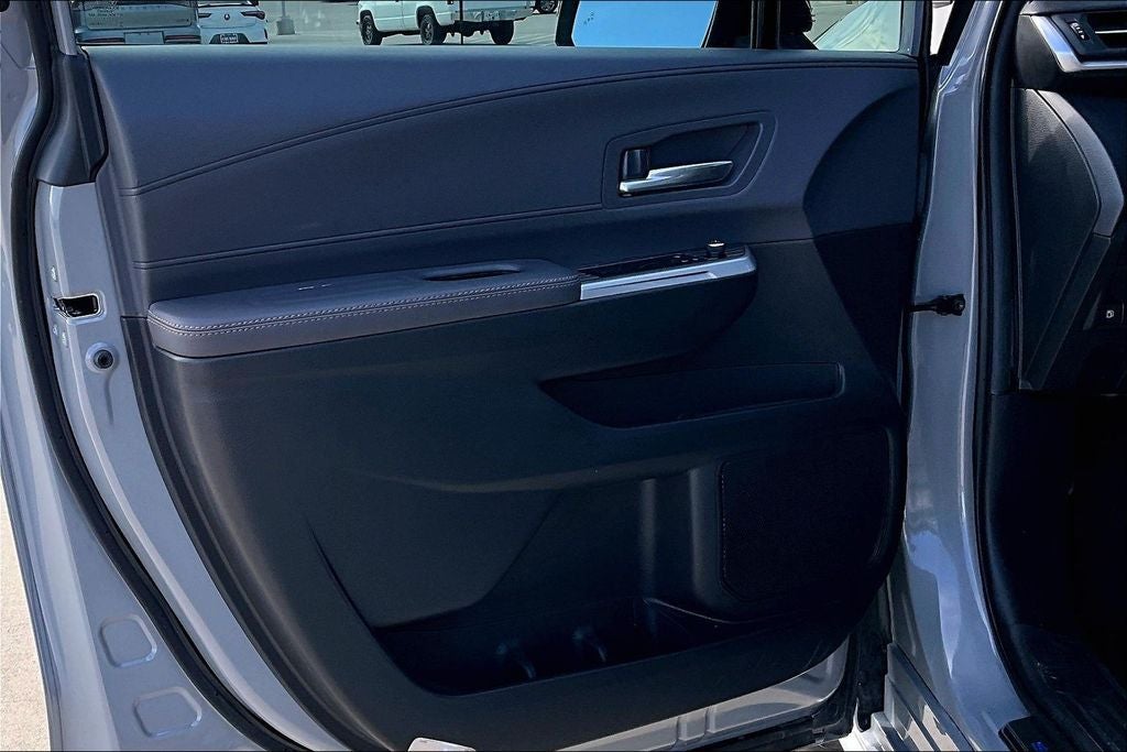 2024 Toyota Sienna Woodland Edition