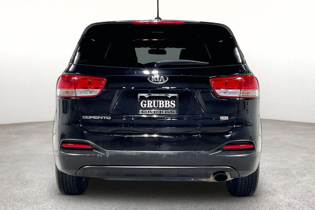 2016 Kia Sorento L