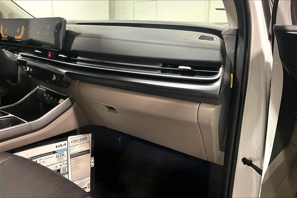 2026 Kia Carnival MPV LXS