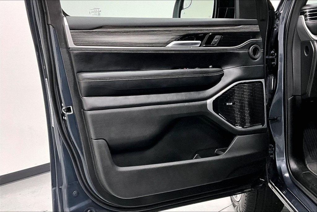 2024 Jeep Wagoneer Series III 4x4