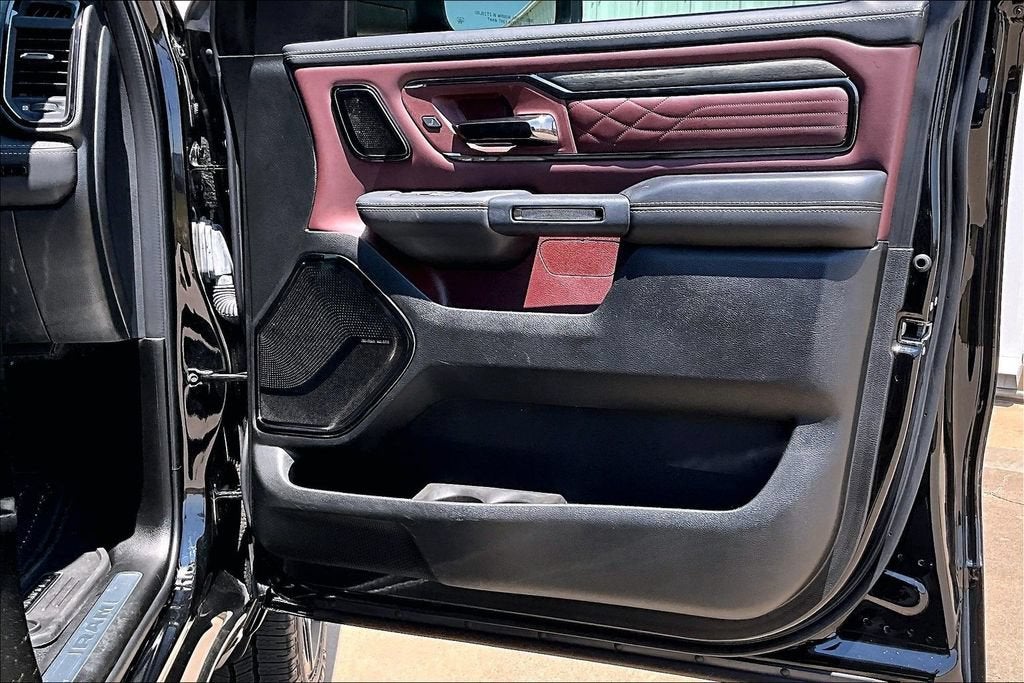 2025 RAM 1500 Limited Crew Cab 4x4 5'7" Box