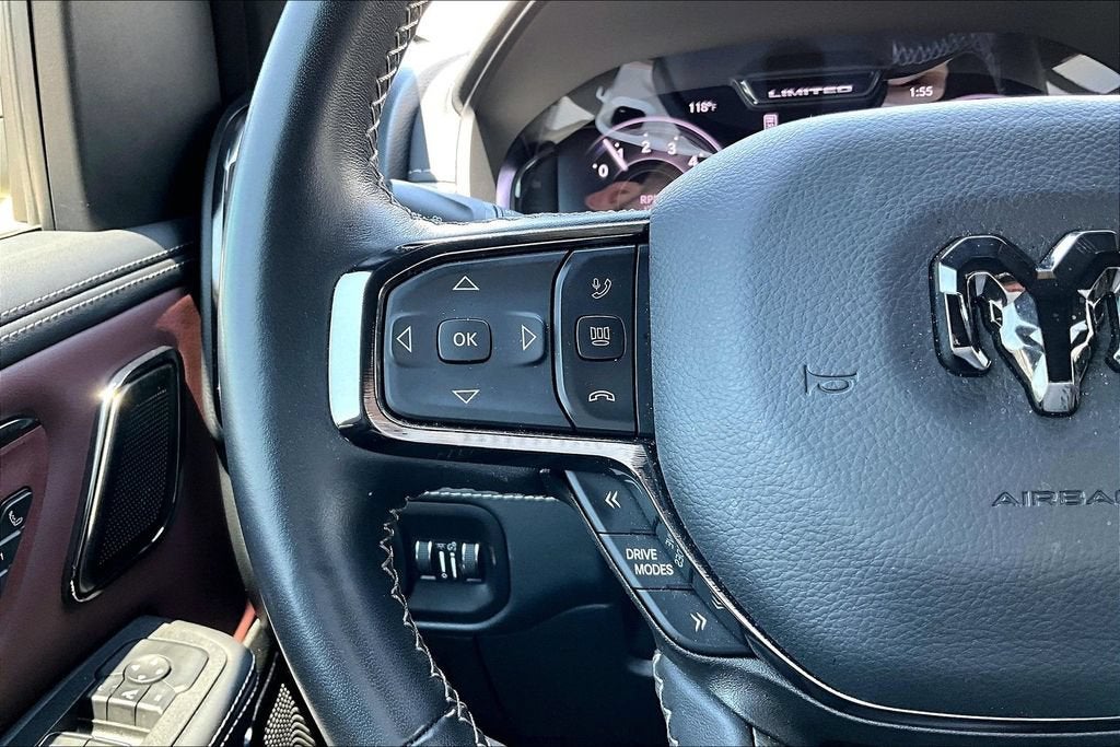 2025 RAM 1500 Limited Crew Cab 4x4 5'7" Box