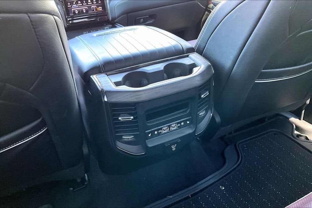 2025 RAM 1500 Limited Crew Cab 4x4 5'7" Box