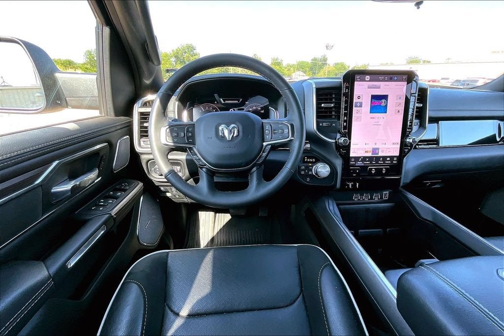 2025 RAM 1500 Laramie Crew Cab 4x4 5'7" Box