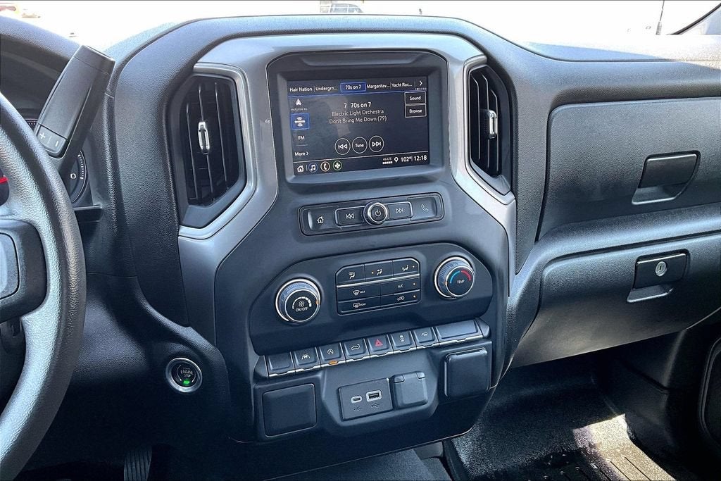 2023 Chevrolet Silverado 1500 Custom