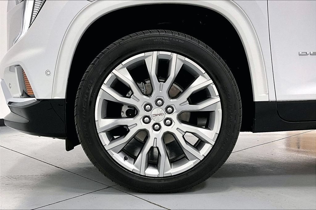 2025 GMC Acadia Denali