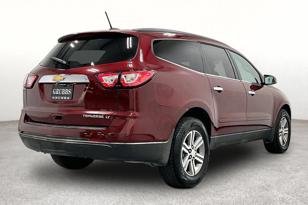 Used 2016 Chevrolet Traverse 1LT with VIN 1GNKRGKD7GJ343259 for sale in Wichita Falls, TX