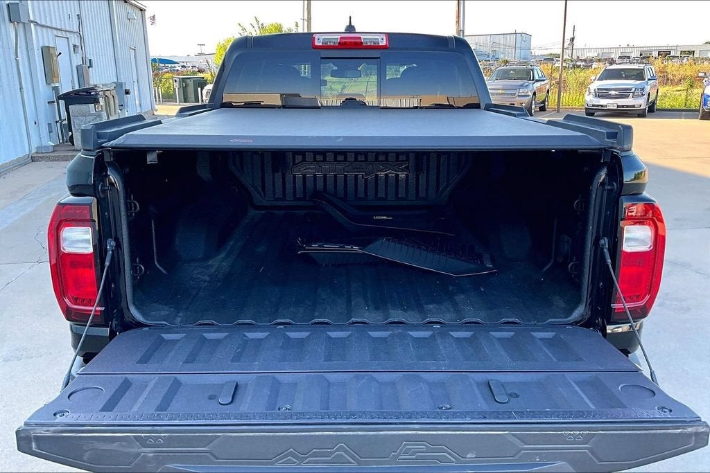 2023 GMC Canyon 4WD AT4X