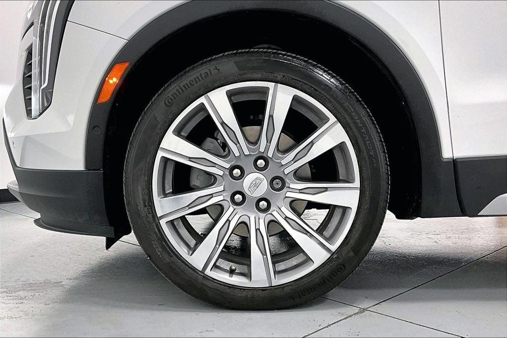 2023 Cadillac XT4 AWD Premium Luxury