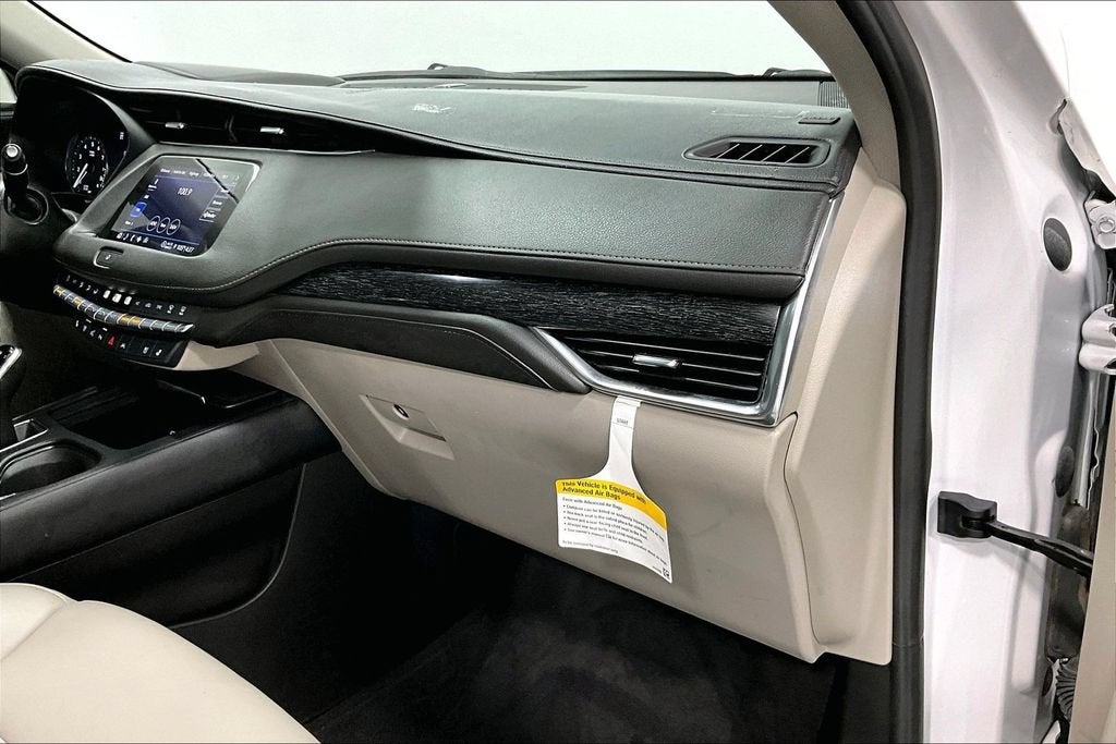 2023 Cadillac XT4 AWD Premium Luxury
