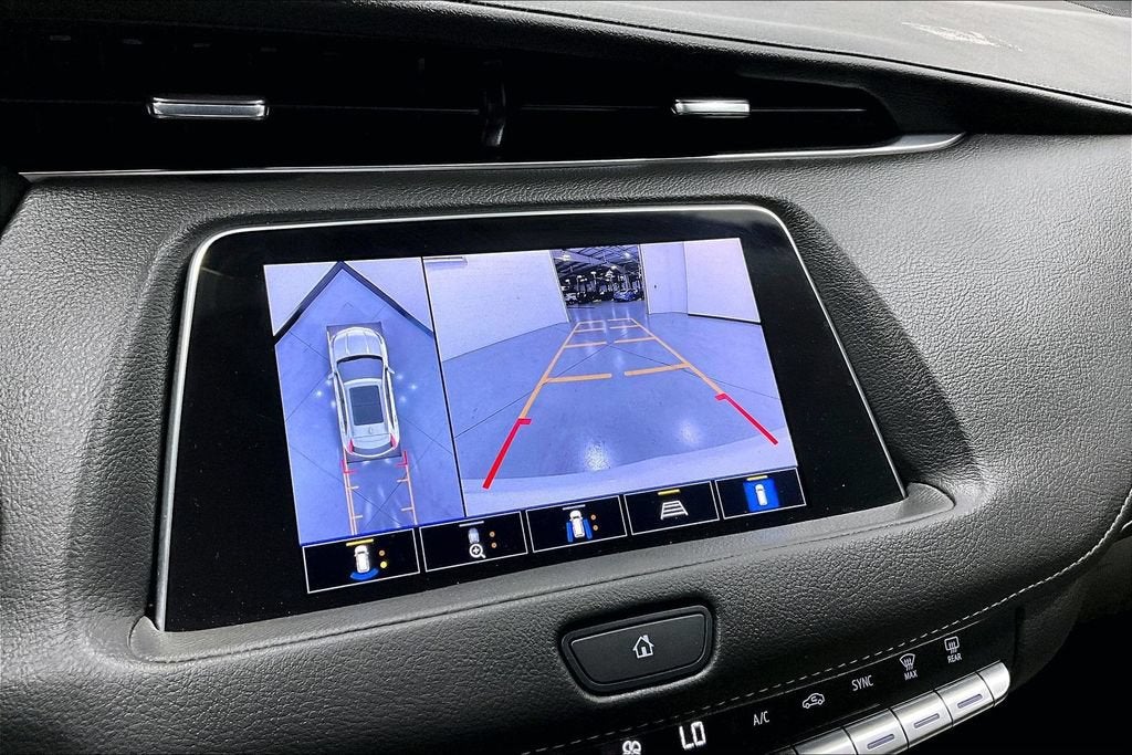 2023 Cadillac XT4 AWD Premium Luxury