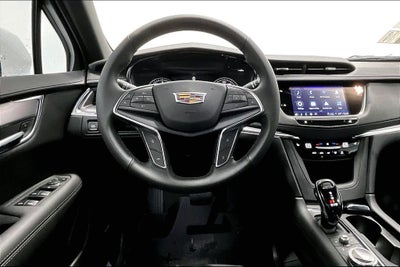 2026 Cadillac XT5 Luxury