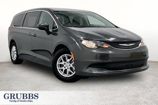 2021 Chrysler Voyager LX
