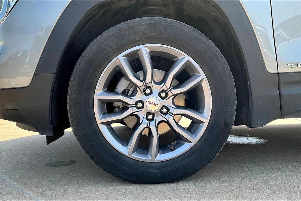 2023 GMC Terrain SLT