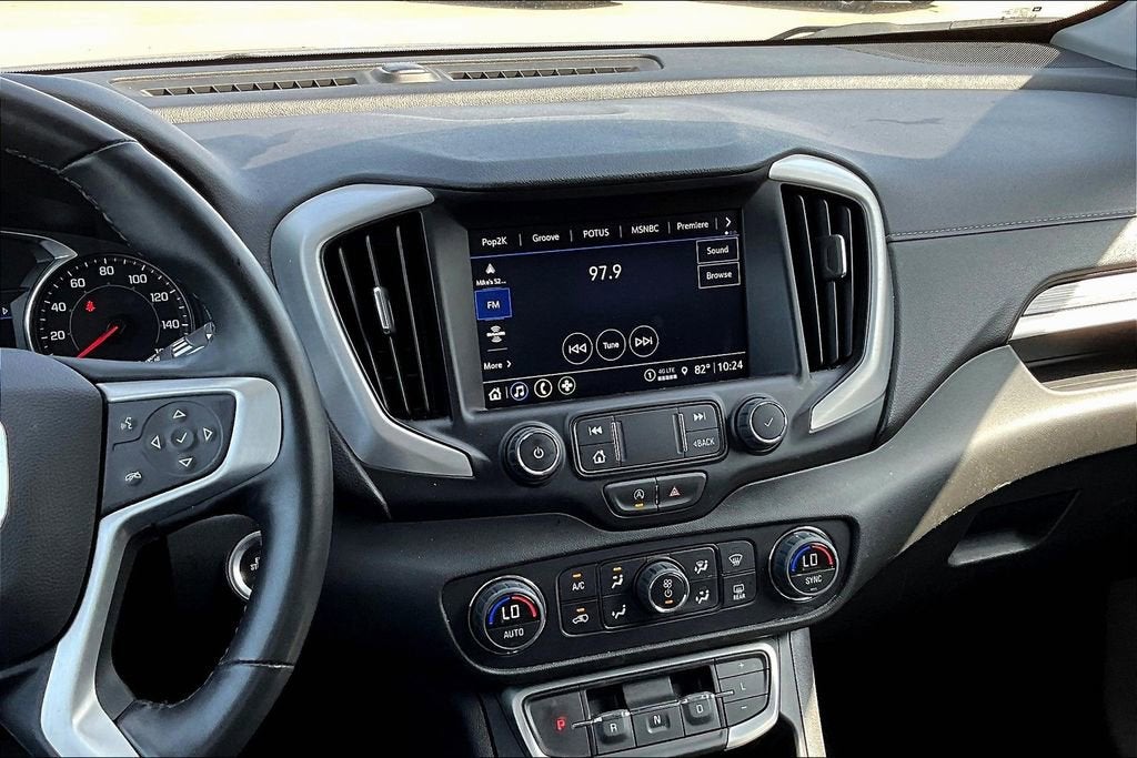 2023 GMC Terrain SLT