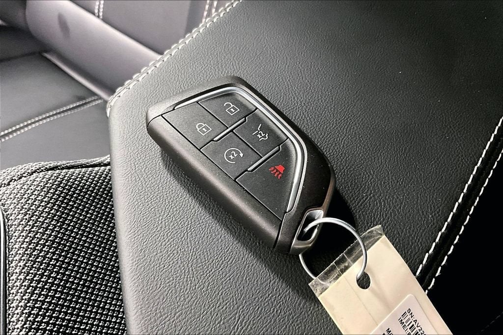 2027 Cadillac OPTIQ Luxury - Photo 22